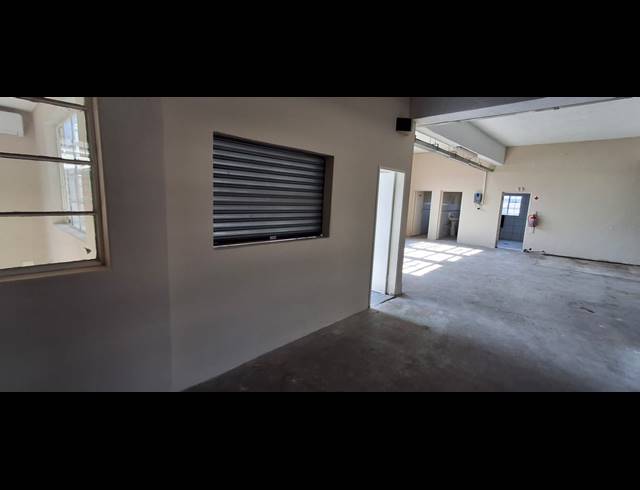 840M² BUILDING FOR SALE IN BENONI SOUTH
